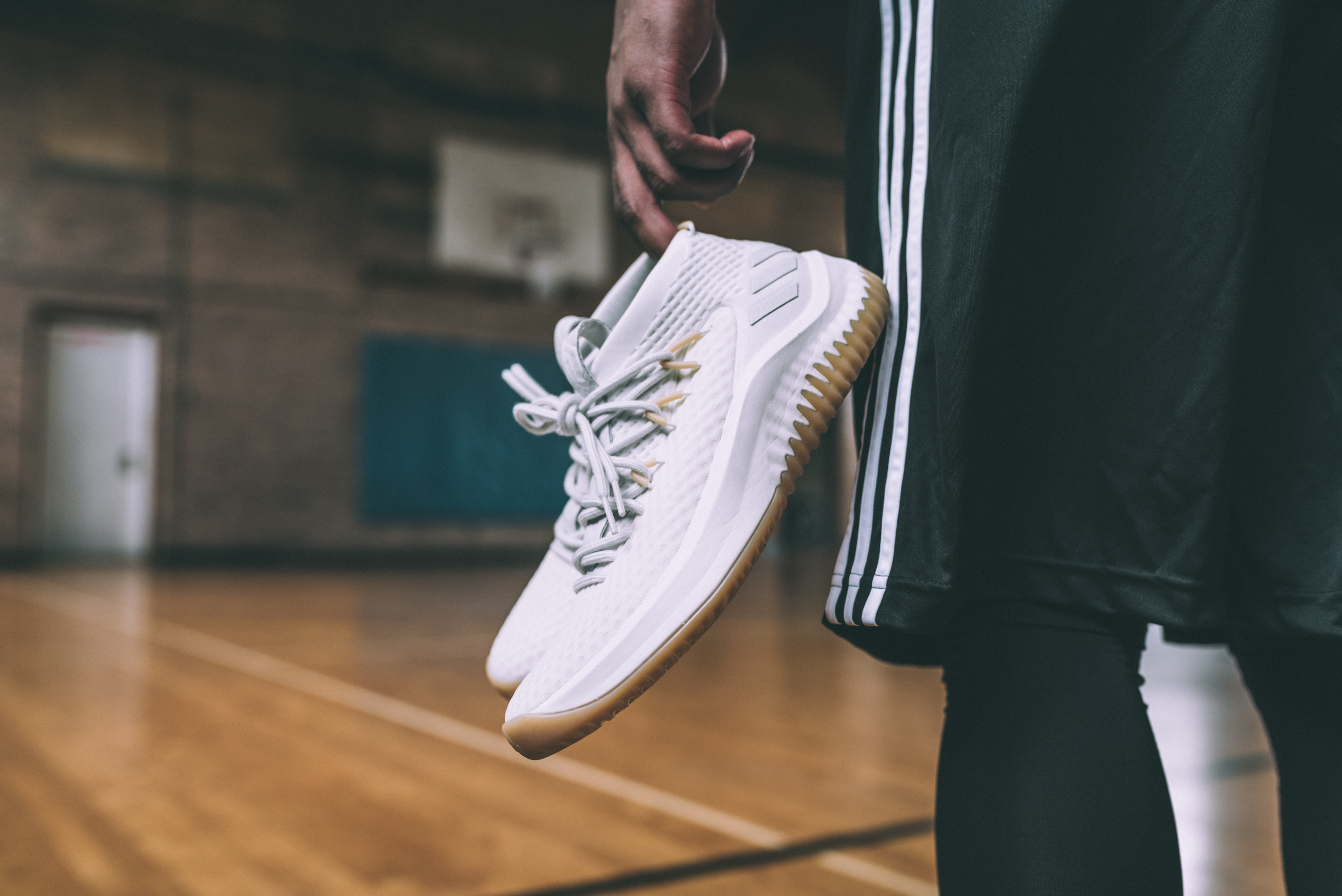 adidas Dame 4 Legacy