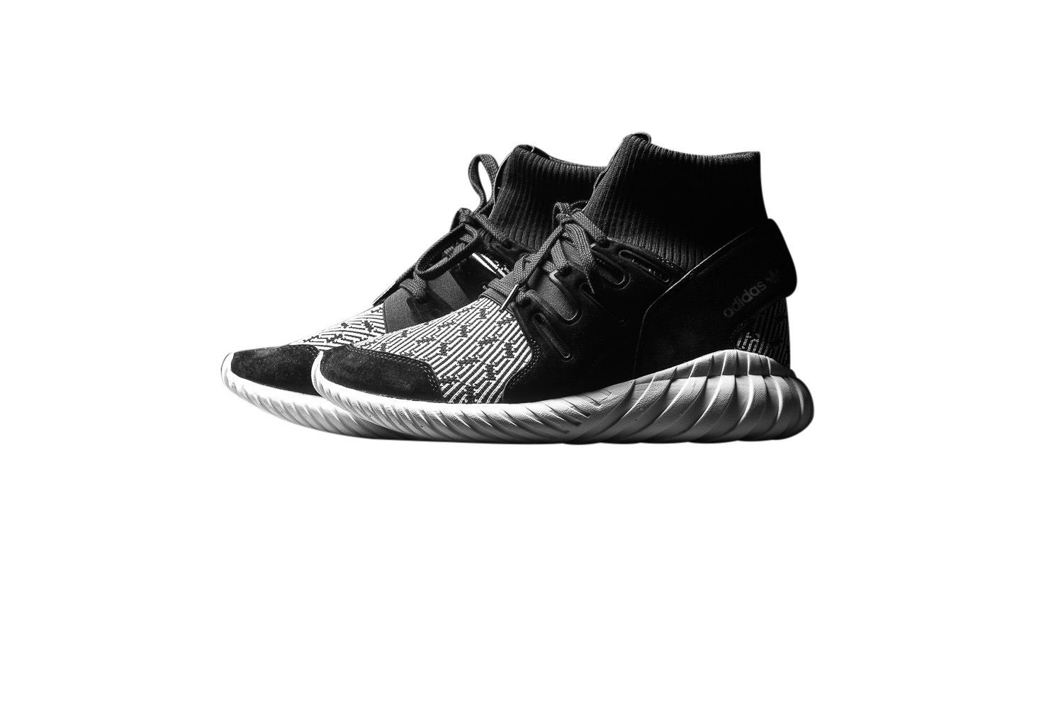 adidas Tubular Doom Core Black White