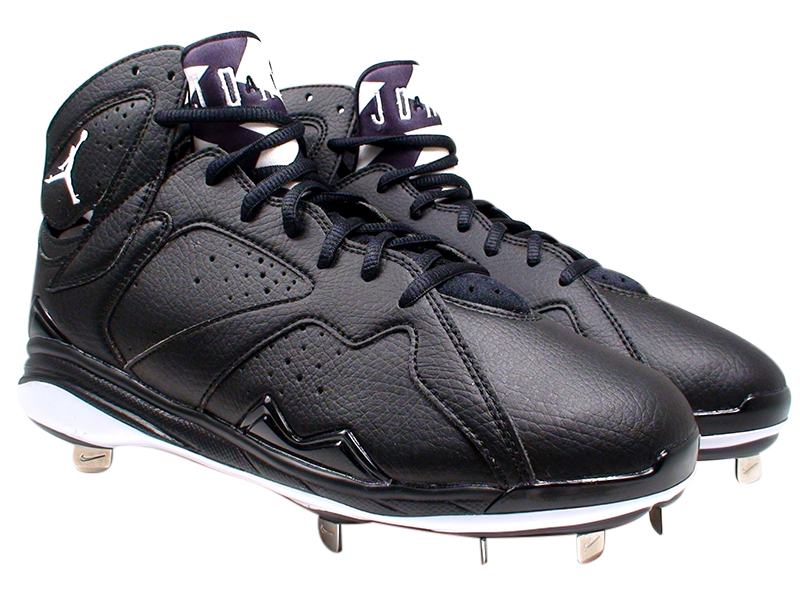 Air Jordan 7 Baseball Cleat Oreo