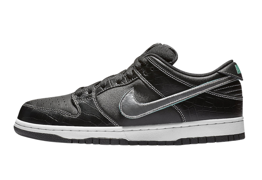 Diamond Supply Co. x Nike SB Dunk Low Black