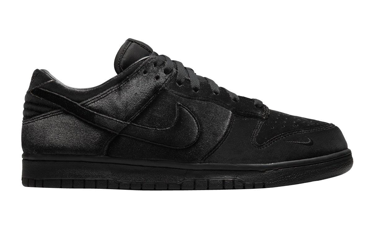 Dover Street Market x Nike Dunk Low Velvet Black