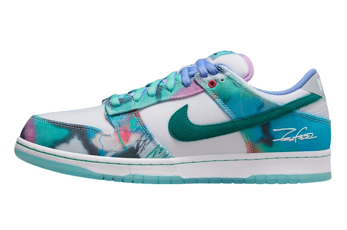 Futura Laboratories x Nike SB Dunk Low