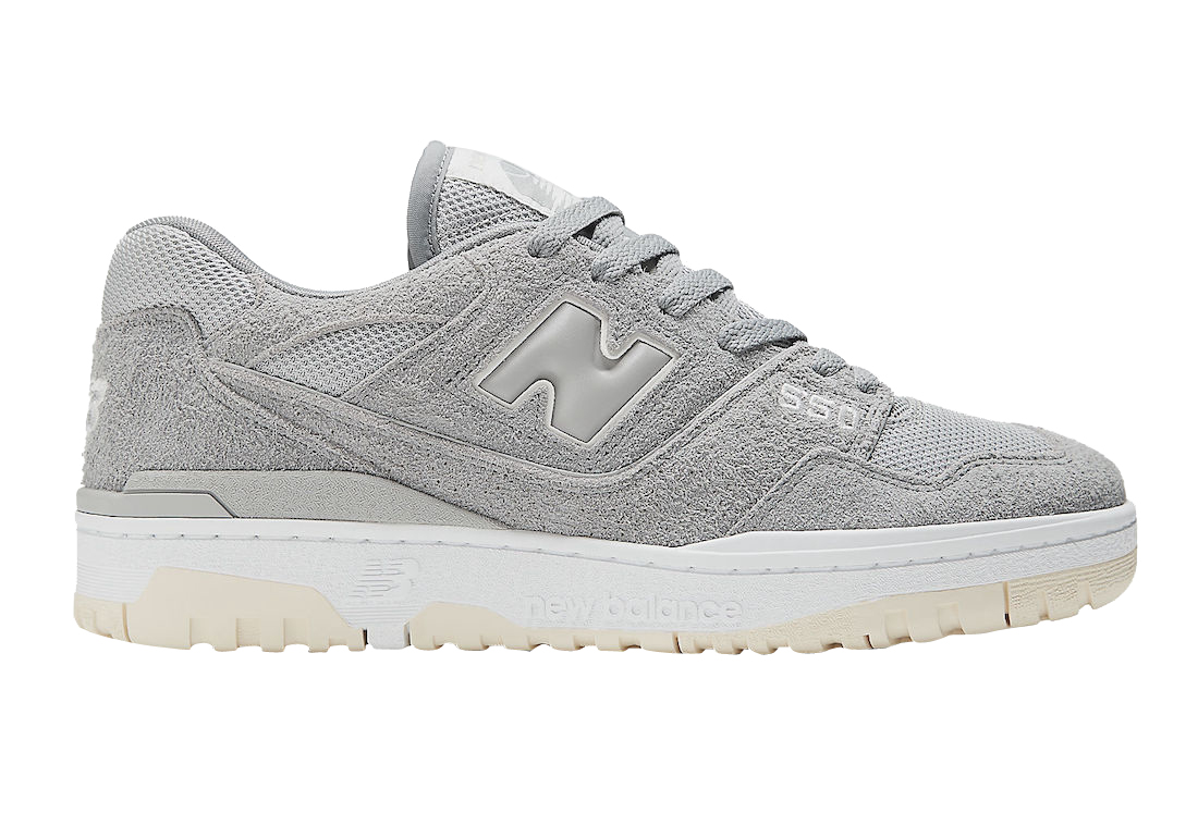 New Balance 550 Grey Suede ニューバランス550 グレースエード New Balance 550 Gray Suede Shoes Rain Cloud Sea Salt