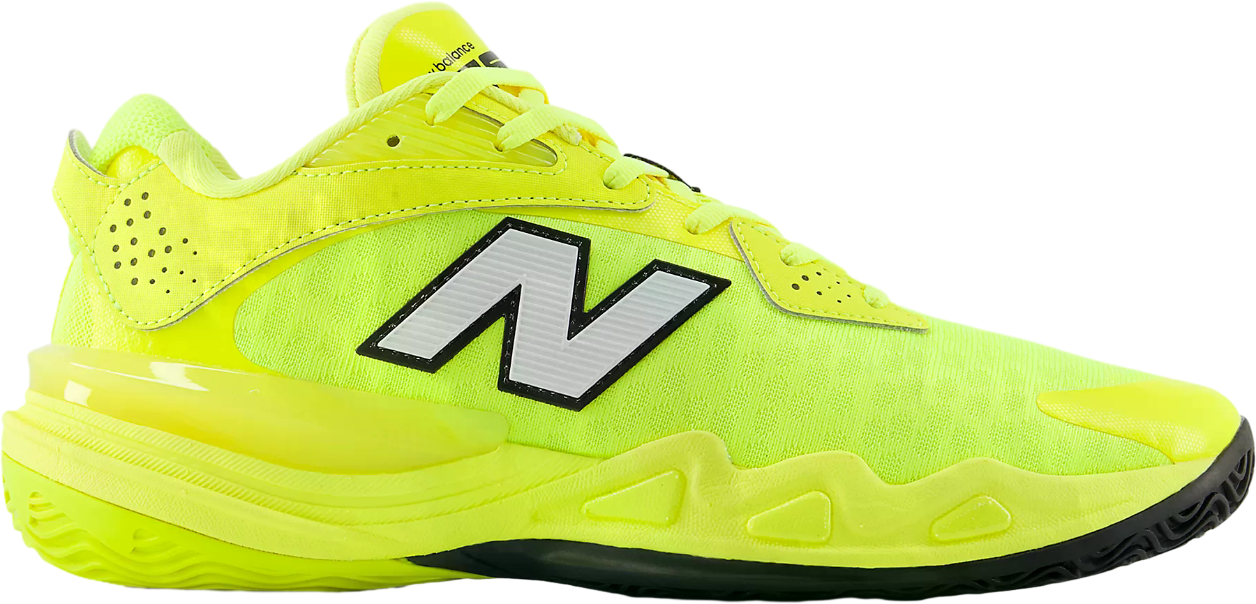 美品♥New Balance FuelCell HESI LOW v2　バッシュ ニューバランス バスケットボールシューズ Fuelcell HESI LOW V2