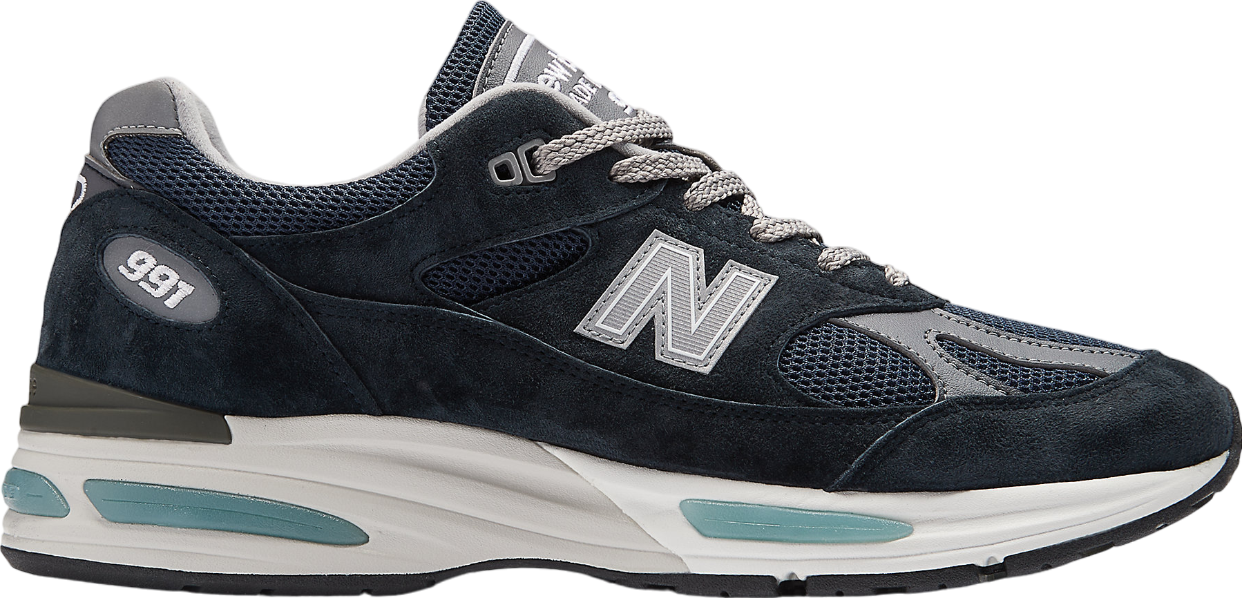 New Balance Made in UK 991v2 Dark Navy / Smoked Pearl