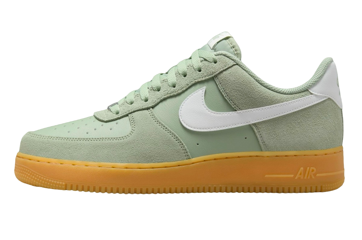 Nike★AIR FORCE 1 '07 LV8 MALACHITE GUM YELLOW★送料・関税込 nike-air-force-1-low-jade-