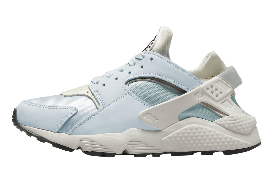 Nike Air Huarache Light Blue White