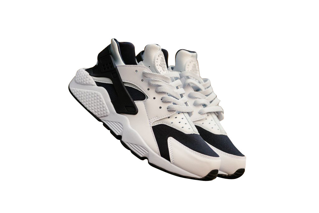 triple white huarache mens