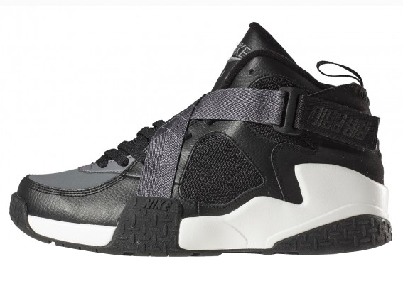 Nike Air Raid - Black / Flint Grey