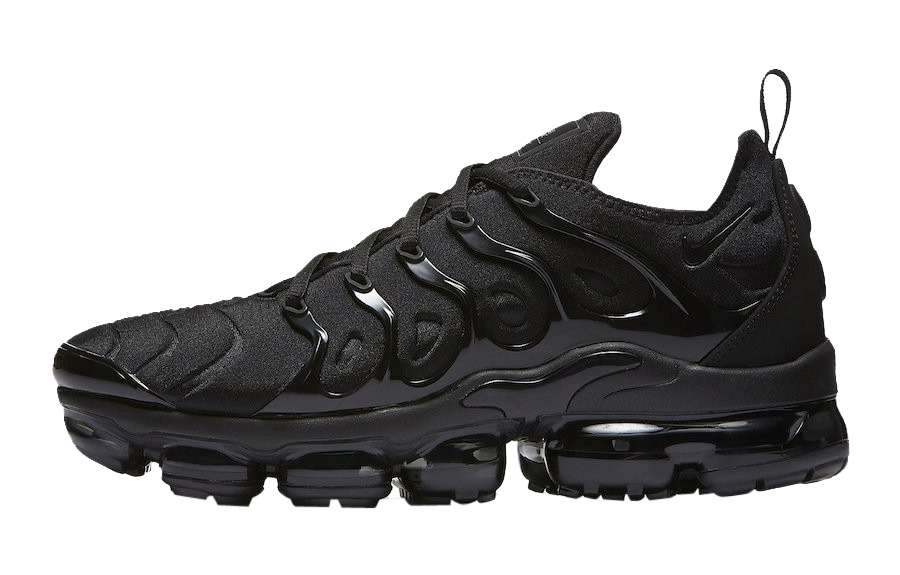 Nike vapormax plus 2018 triple grey best sale