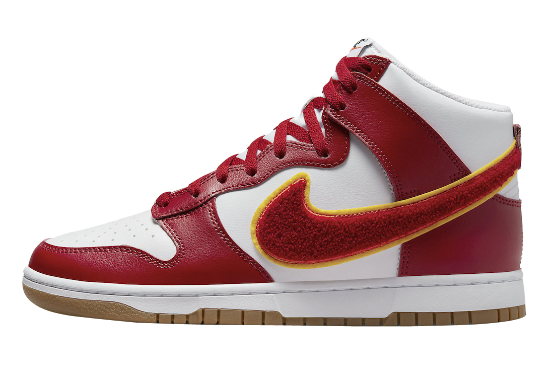 Nike Dunk High Chenille Swoosh White Gym Red - Oct 2022  display picture 1