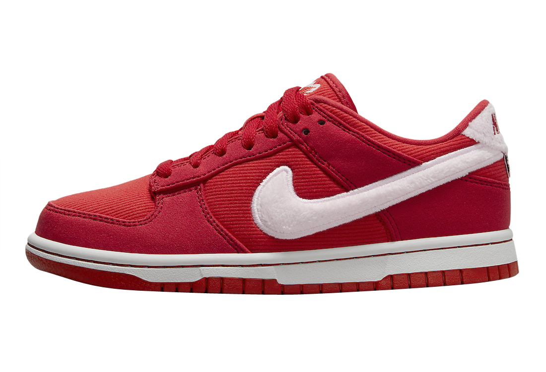 Nike Dunk Low GS Valentine’s Day