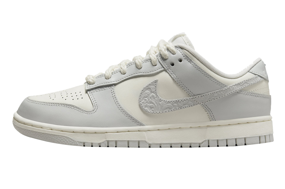 Nike Dunk Low WMNS Needlework