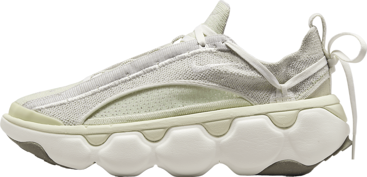 【NIKE】◆WMNS◆Flyknit Bloom ライトボーン◆人気◆ Amazon | [ナイキ] フライニット ブルーム [W FLYKNIT BLOOM