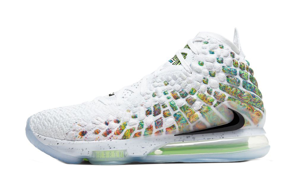 Nike LeBron 17 Command Force