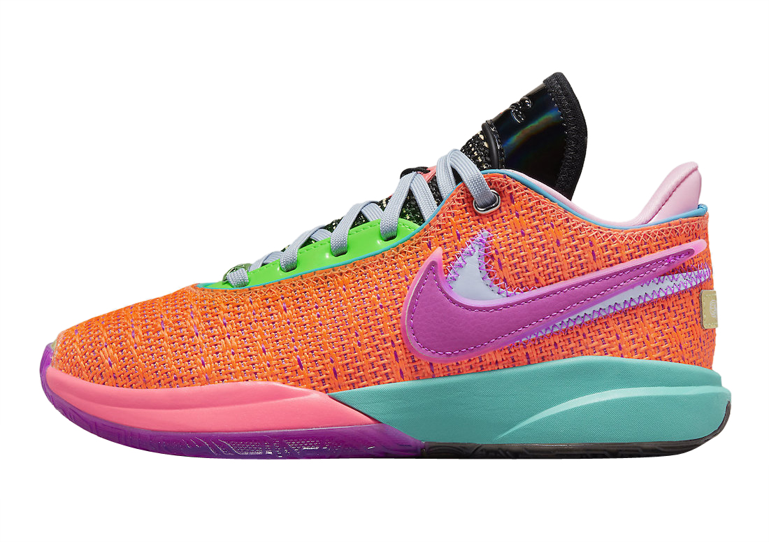 Nike LeBron 20 Violet Frost - Nov 2022 - DJ5423-500