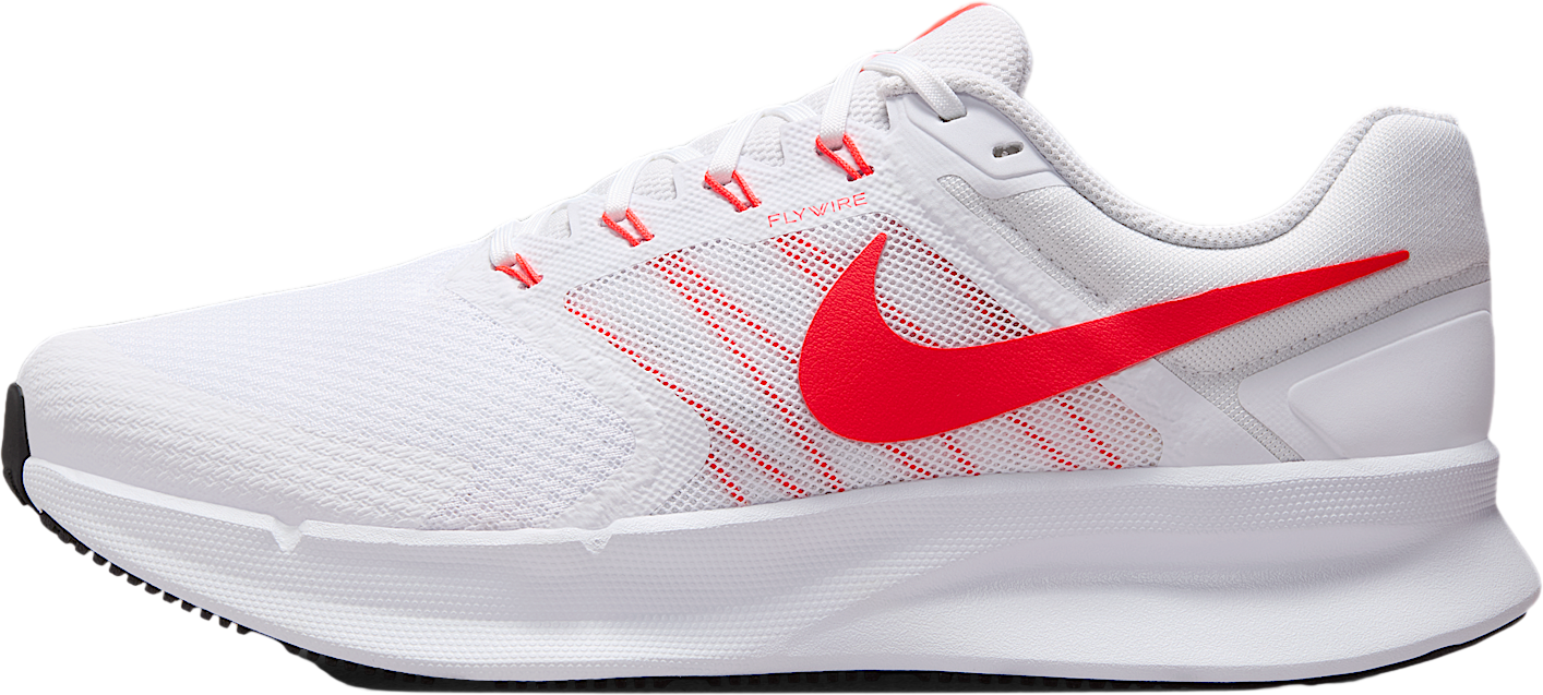 nike-run-swift-3-white-black-
