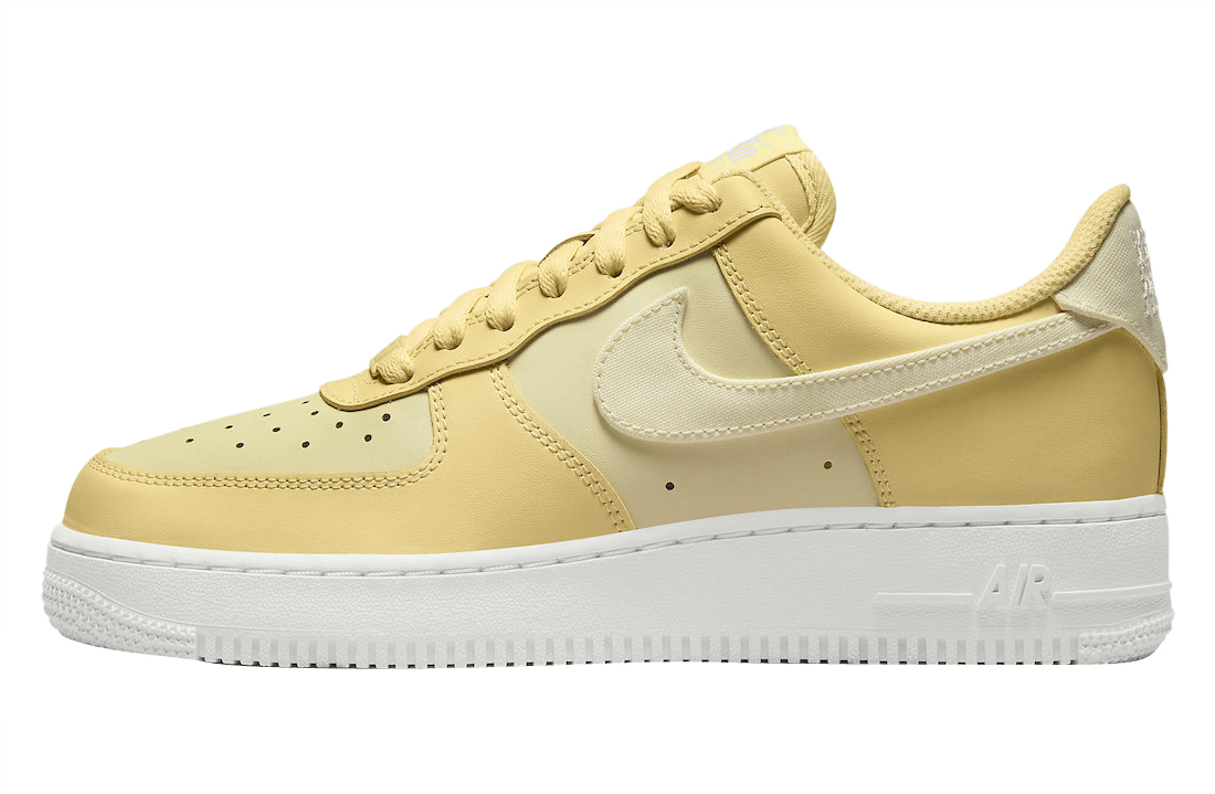 Nike WMNS Air Force 1 Low Cross Stitch Light Lemon