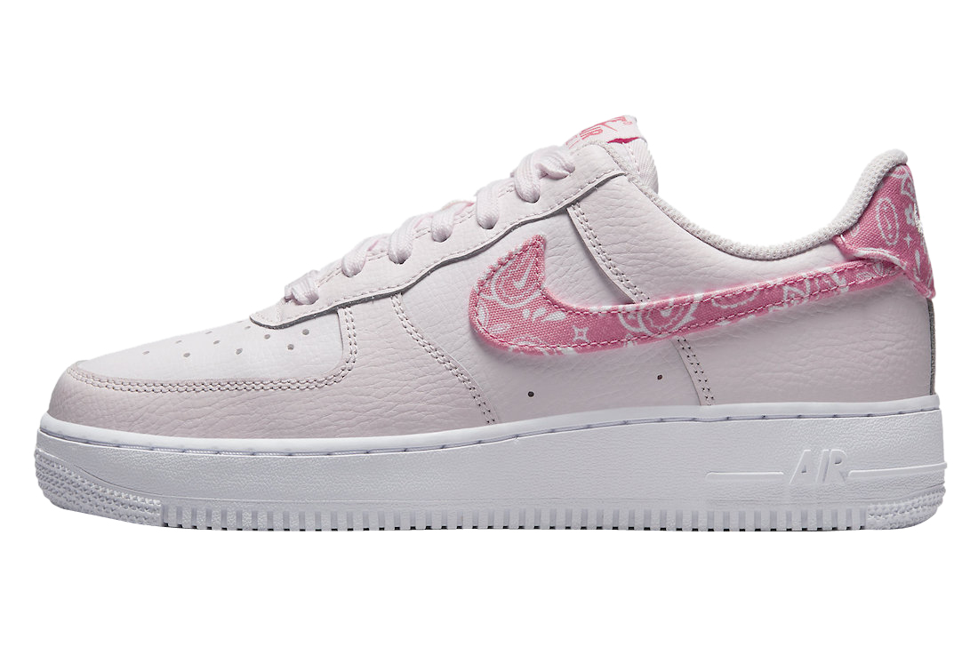 Nike WMNS Air Force 1 Low Pink Paisley