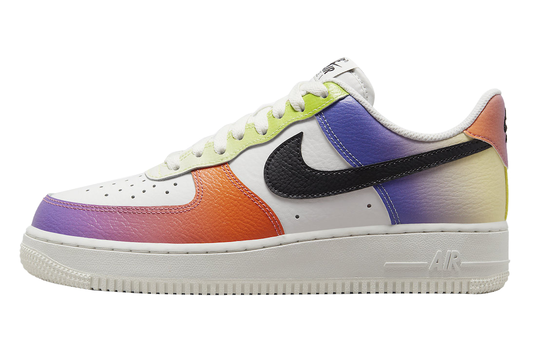 Nike WMNS Air Force 1 Low Summit White Bright Maroon