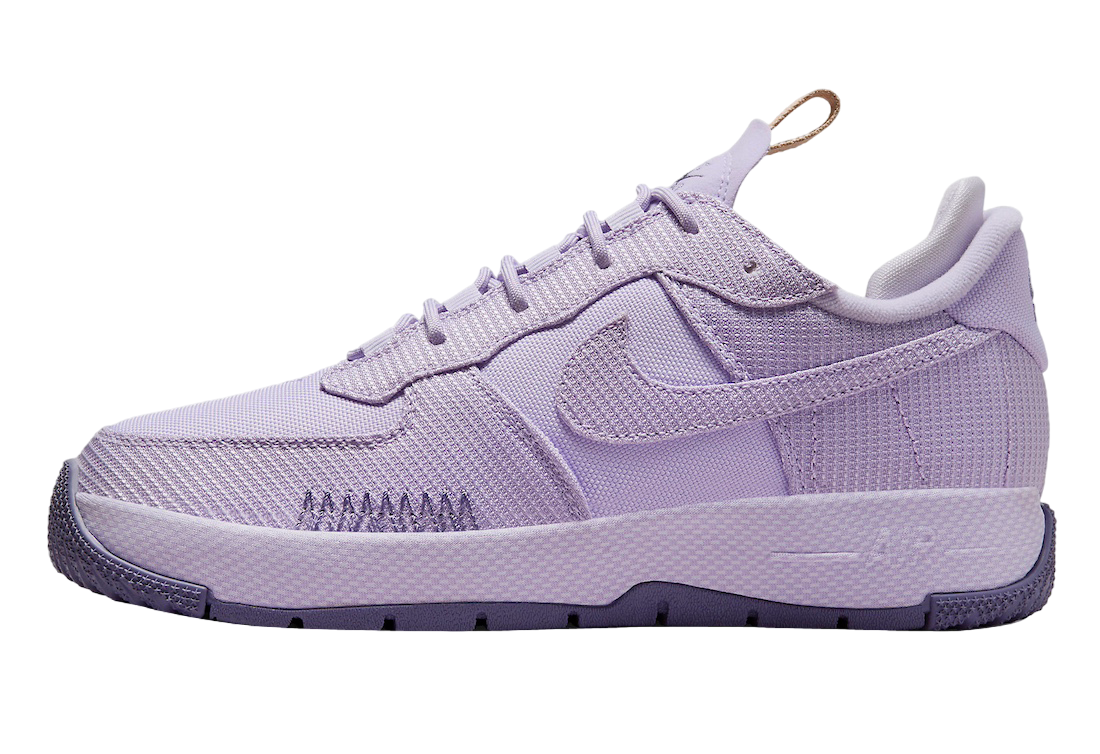 nike-wmns-air-force-1-wild-