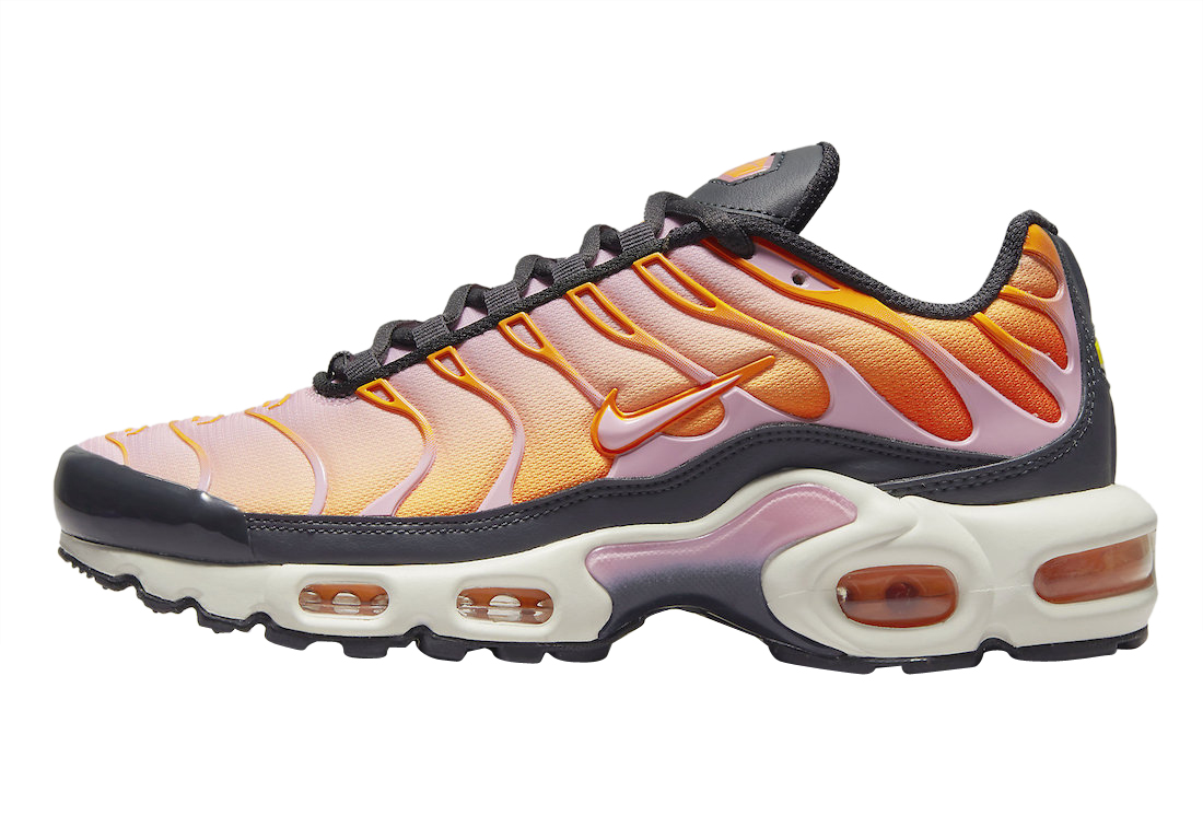 Nike WMNS Air Max Plus Magma Orange