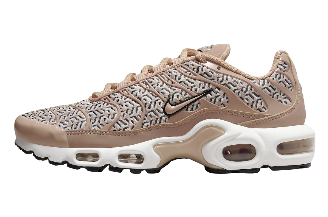 Nike WMNS Air Max Plus United in Victory