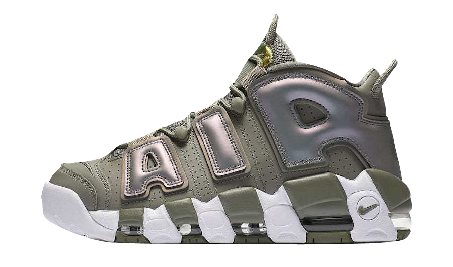 Nike WMNS Air More Uptempo Chrome - Feb 2018 - 917593-100