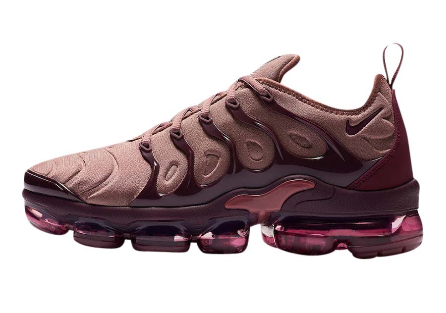 vapormax plus bleached aqua