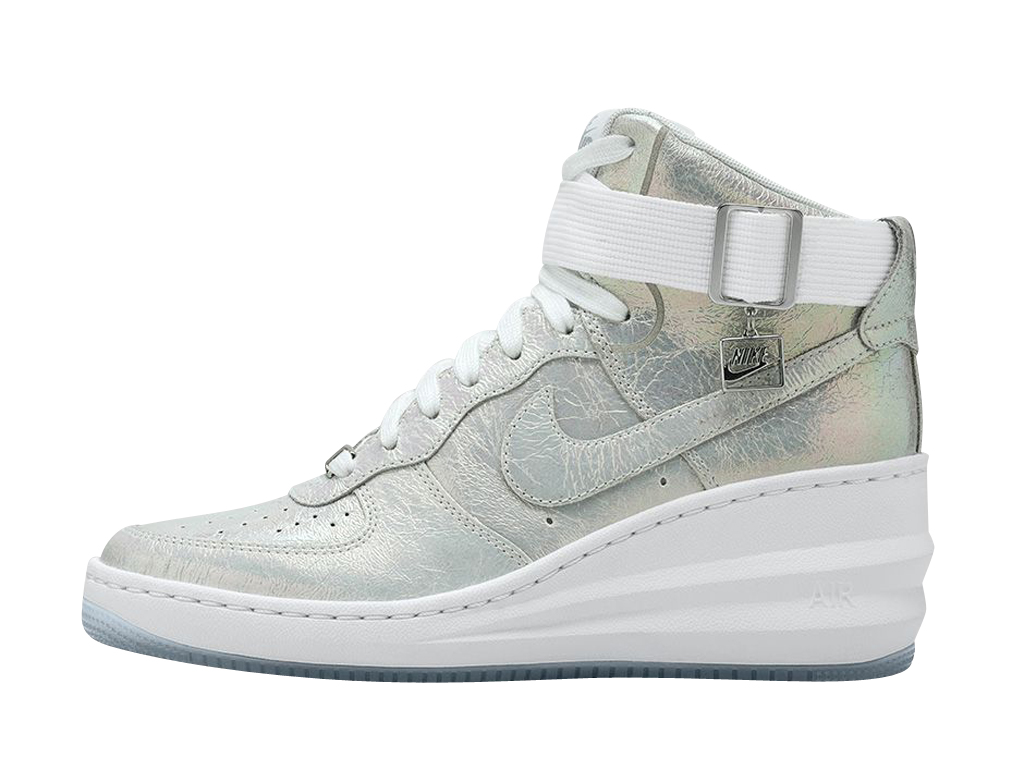 Nike WMNS Lunar Force 1 Sky Hi "Iridescent Pearl"