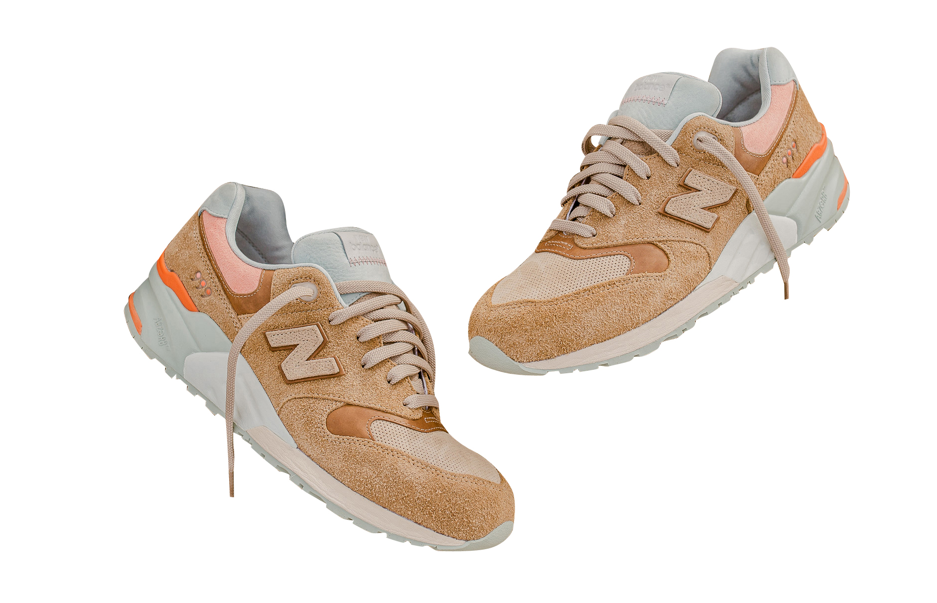 Packer Shoes x New Balance 997 Camel