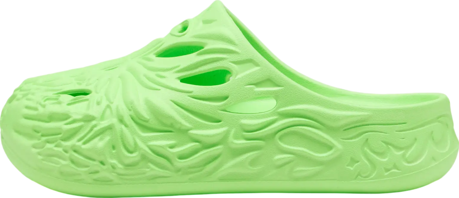 puma-mb-04-slide-neon-green.png