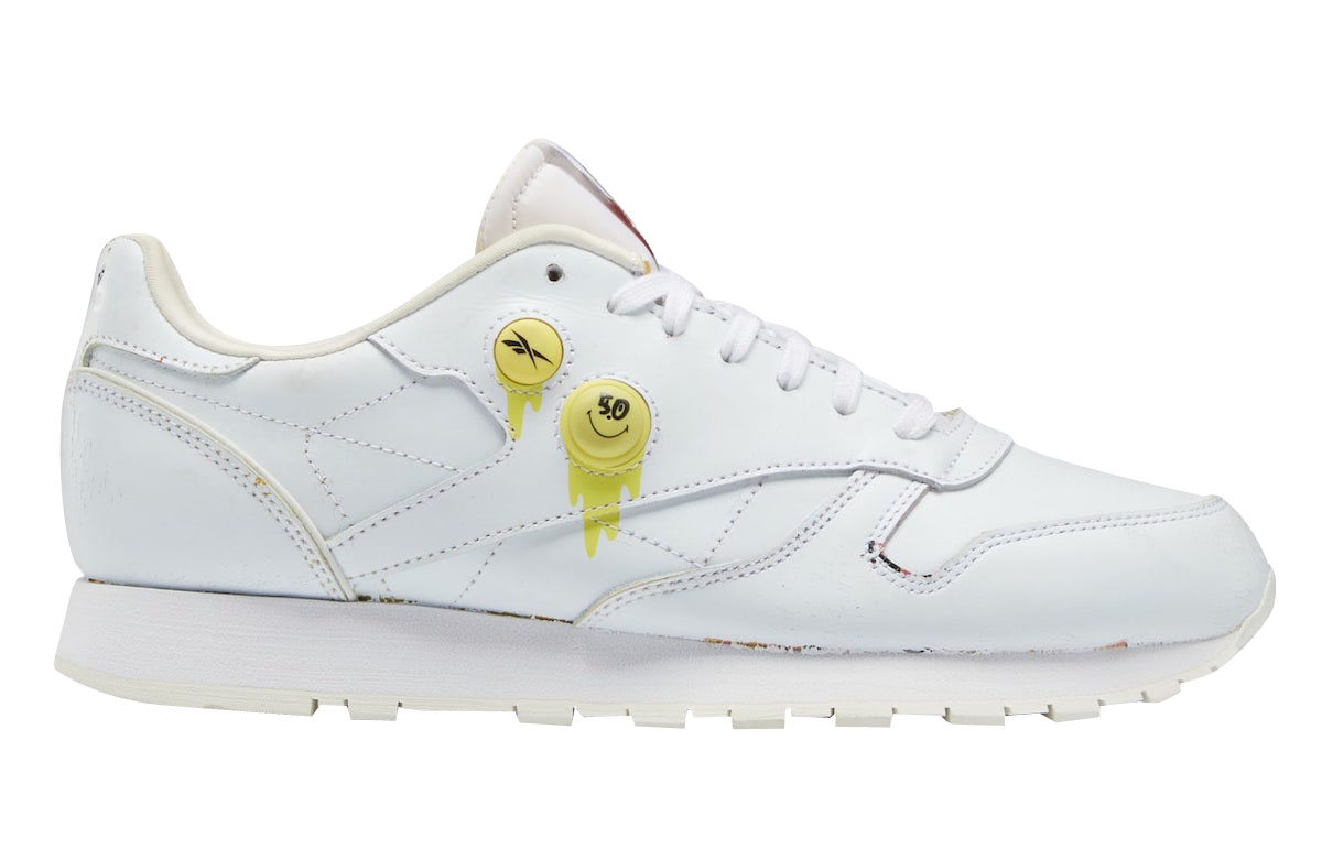 SMILEY x Reebok Classic Leather Pump